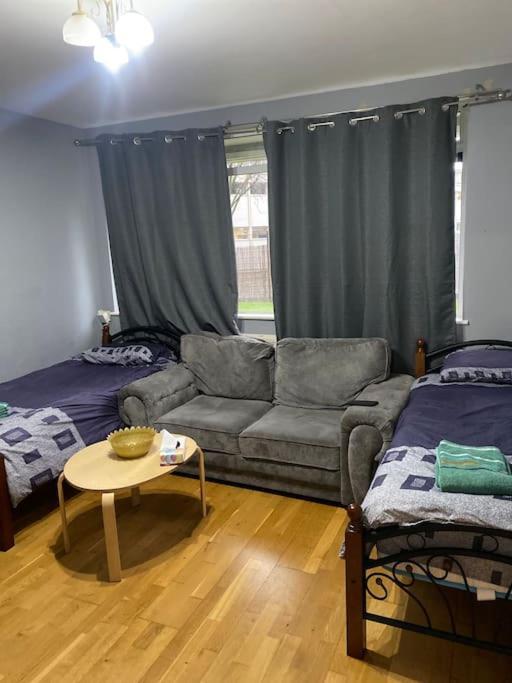 019- Premium Location Bayswater 2 Apartament *